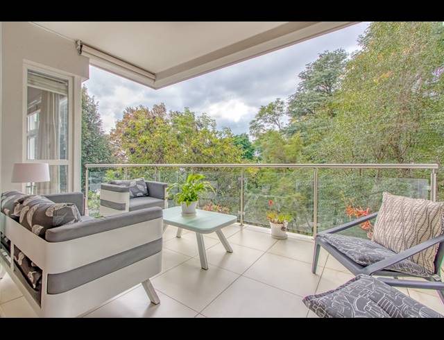 2 BEDROOM APARTMENT TO LET IN HYDE PARK